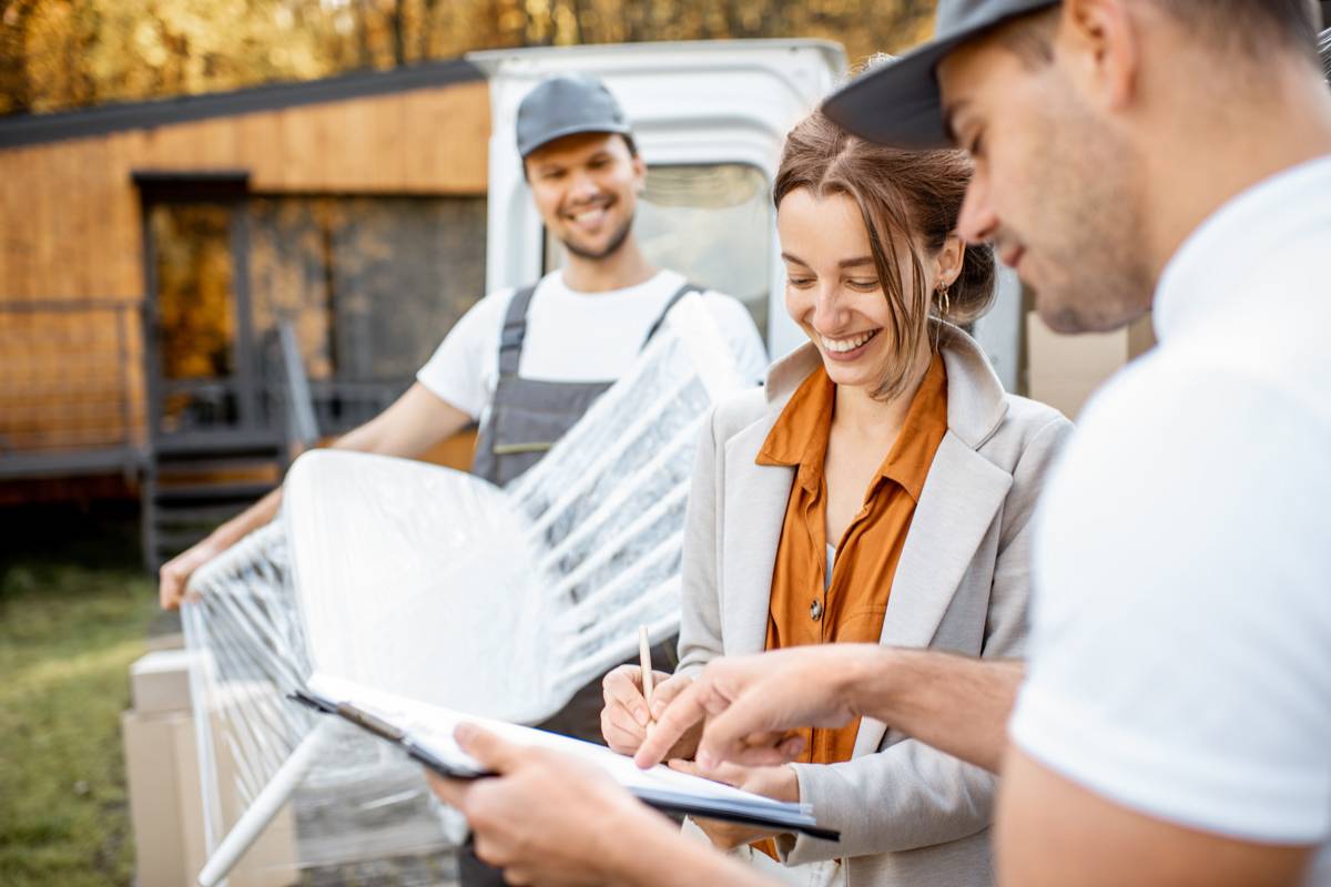Take the stress out of an international move by hiring professionals.