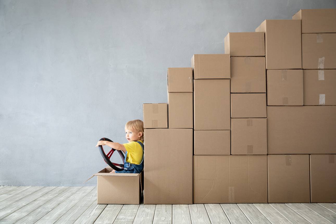 When moving, it helps to leave the heavy lifting and driving to an experienced moving company.